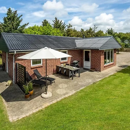 Cozy In With Wifi Holiday home